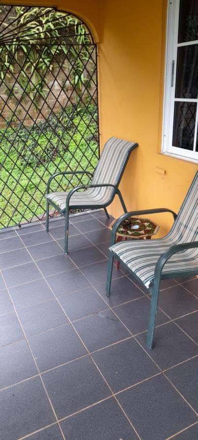 Tashari-Dae Inn Luxury Suite Mandeville Eksteriør bilde